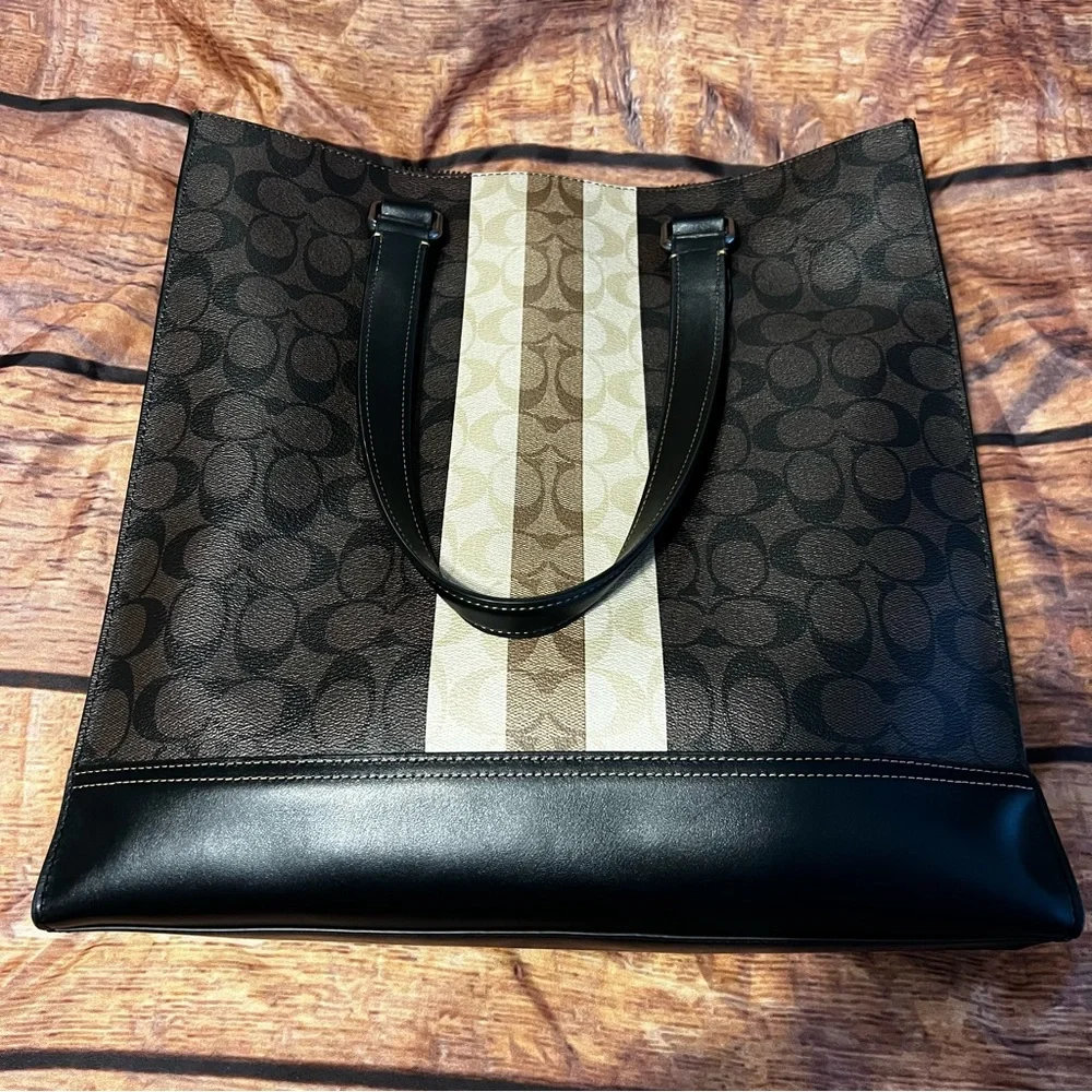 Mens Coach Messenger bag - Picture 6 of 14